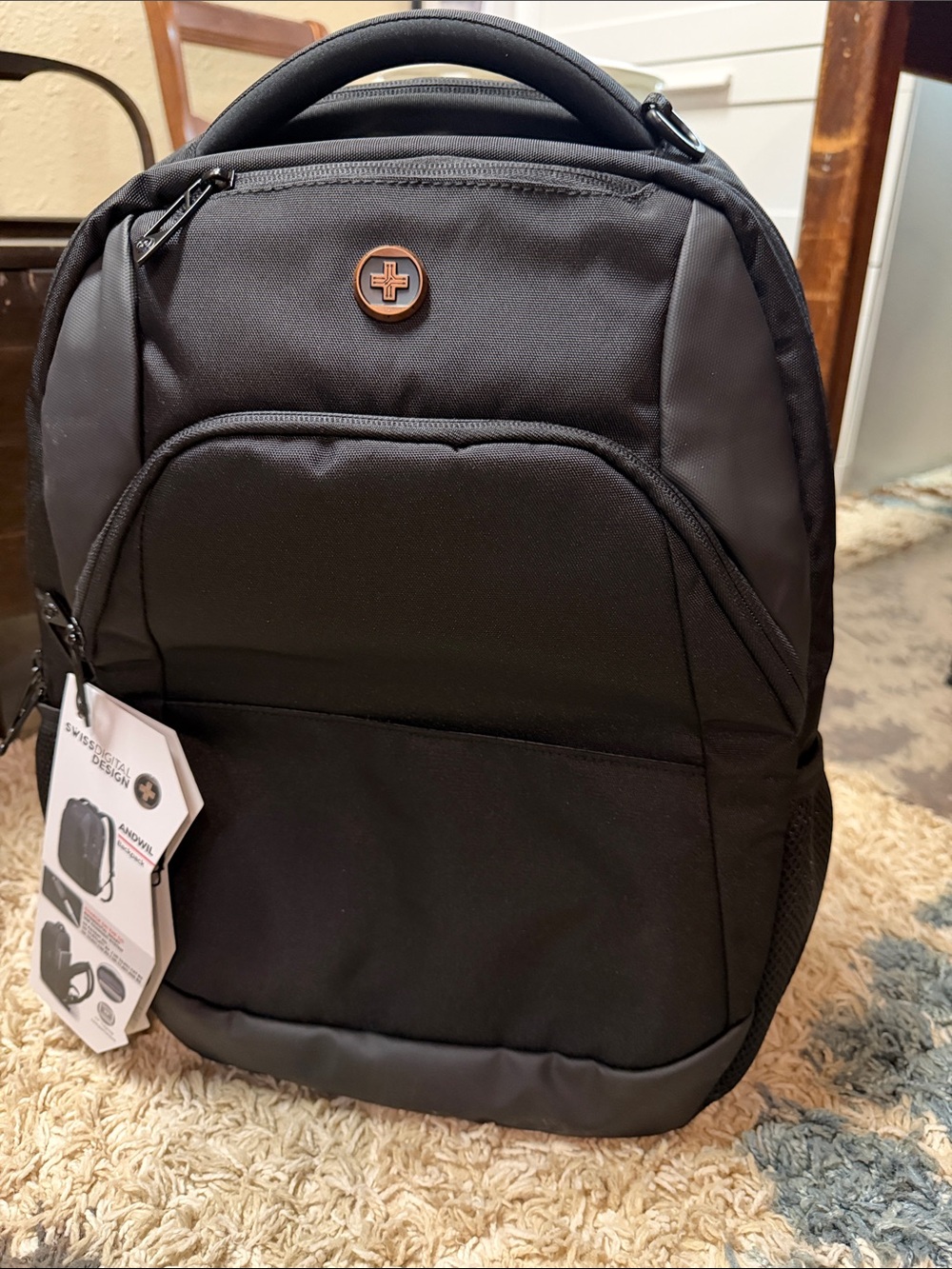 SwissGear Black Everyday Compact Backpack